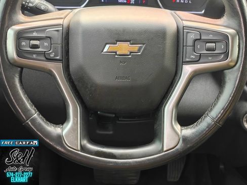 Used 2021 Chevrolet Silverado 1500 LT AWD/4WD image 5
