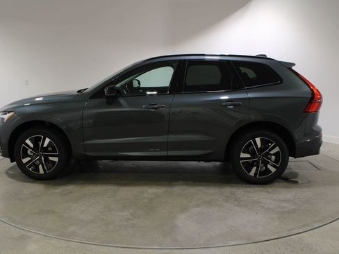 New 2026 Volvo XC60 B5 Core w/ Climate Package AWD/4WD image 2