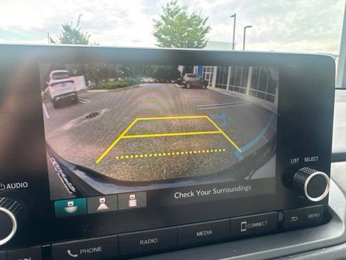 Used 2023 Honda Accord LX image 17