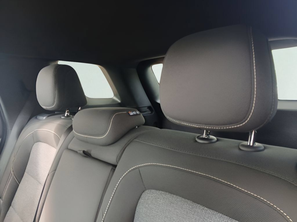 New 2027 GMC Terrain Elevation FWD image 19