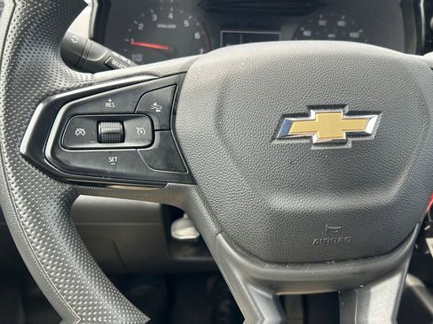 Used 2024 Chevrolet Trax LS FWD image 23