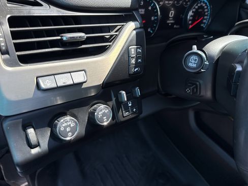 Used 2017 GMC Yukon Denali w/ Open Road Package image 46