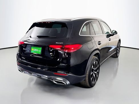 Used 2025 Mercedes-Benz GLC 350e 4MATIC image 10