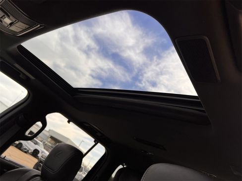 Used 2023 Lexus LX 600 4WD w/ Ultra Luxury Package image 24