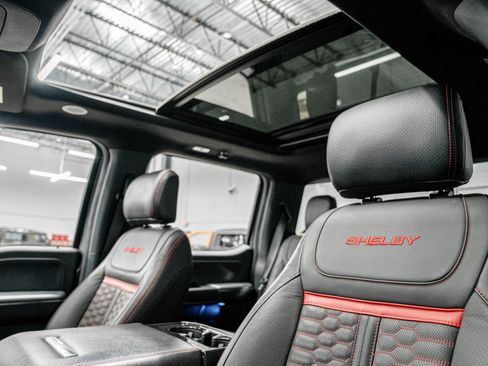 Used 2021 Ford F150 Lariat w/ Equipment Group 502A High image 17