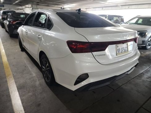 Certified 2024 Kia Forte LXS w/ LXS Technology Package FWD image 4