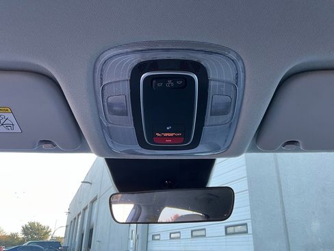 Used 2025 Hyundai Kona SEL image 16