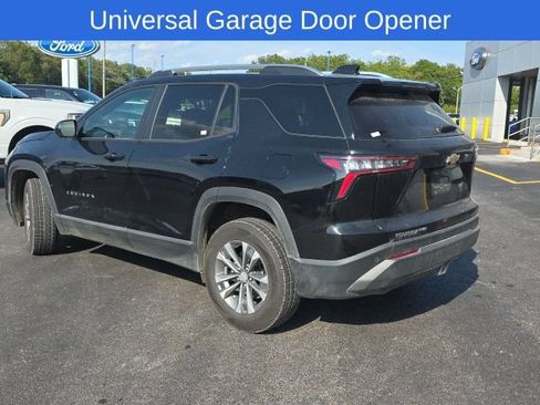 Used 2025 Chevrolet Equinox LT w/ Convenience Package II AWD/4WD image 3