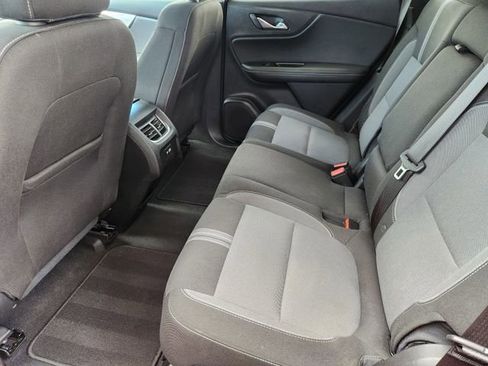 Used 2023 Chevrolet Blazer LT image 23