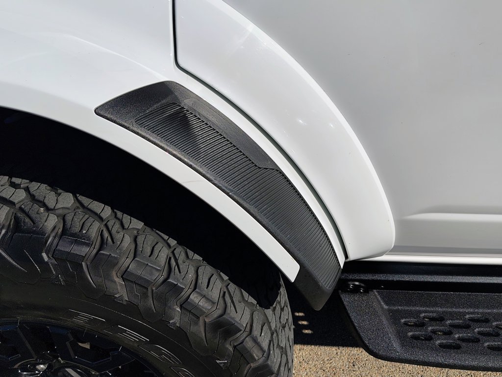 Used 2024 Ford Bronco Raptor w/ Interior Carbon Fiber Pack 6 AWD/4WD image 15