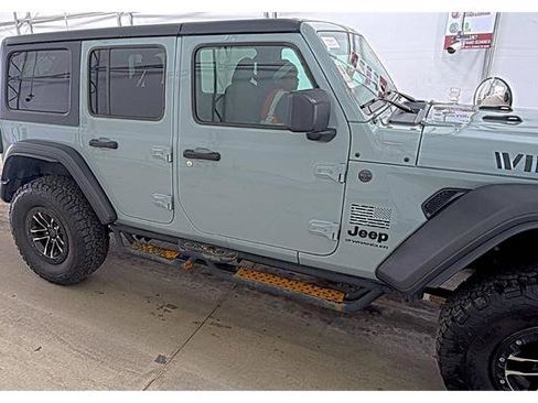 Used 2024 Jeep Wrangler Unlimited Sport AWD/4WD image 2