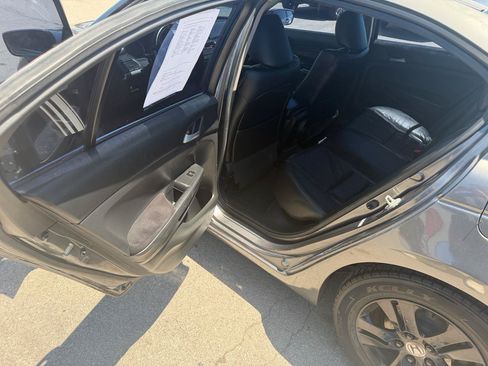 Used 2011 Honda Accord SE image 11