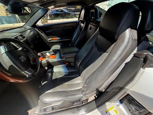 Used 2008 Cadillac XLR image 15