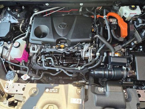 Certified 2021 Toyota RAV4 XLE AWD/4WD image 21