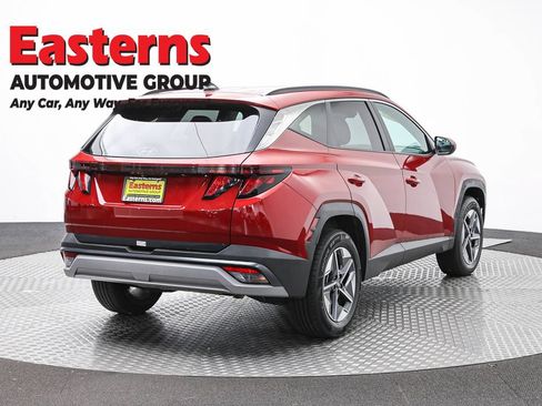 Used 2025 Hyundai Tucson SEL AWD/4WD image 5
