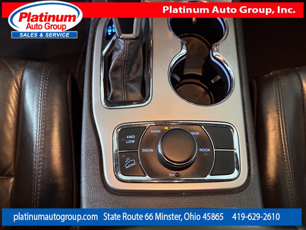 Used 2019 Jeep Grand Cherokee Limited AWD/4WD image 23