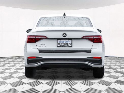 Used 2024 Volkswagen Jetta S image 11