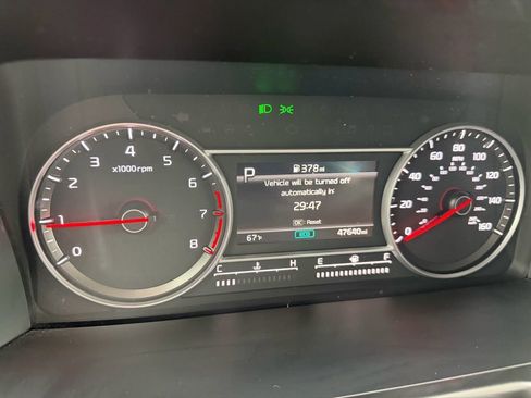 Used 2023 Kia Sorento S image 19