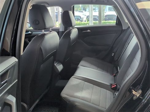 New 2025 Volkswagen Jetta SE image 8