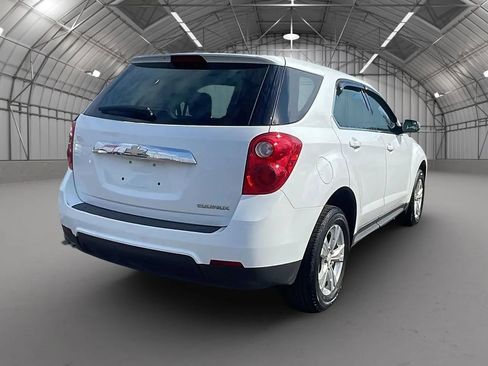 Used 2013 Chevrolet Equinox LS image 3