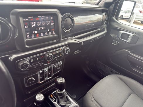 Used 2021 Jeep Wrangler Unlimited Sport AWD/4WD image 20