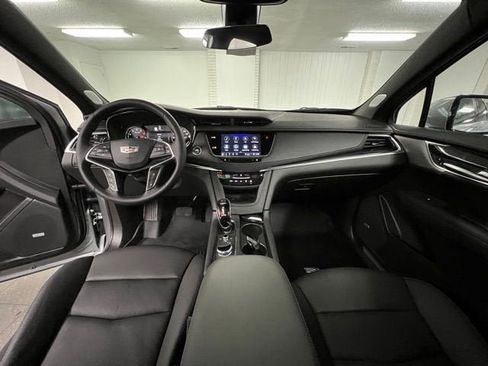 New 2025 Cadillac XT5 Premium Luxury w/ LPO, Floor Liner Package image 17