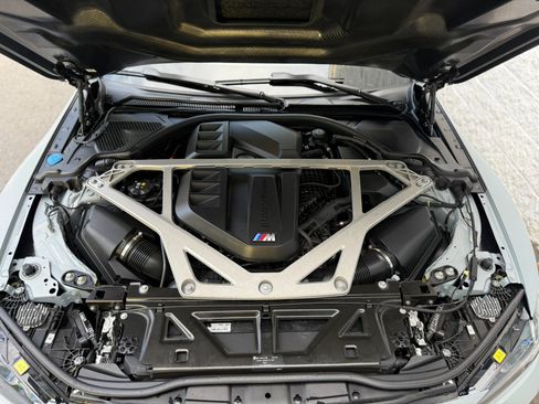 Used 2023 BMW M4 CSL image 35