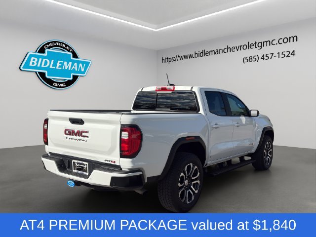 Used 2024 GMC Canyon AT4 w/ AT4 Premium Package AWD/4WD image 8