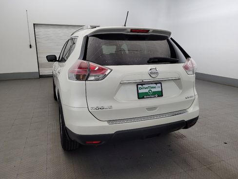 Used 2015 Nissan Rogue SV w/ SV Premium Package AWD/4WD image 6