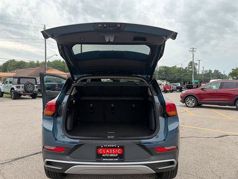 Used 2024 Buick Encore GX Preferred AWD/4WD image 20