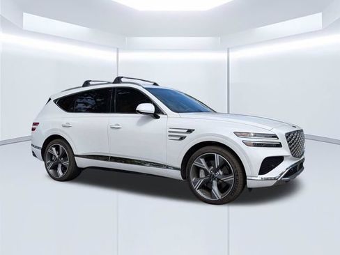 Used 2018 Genesis G80 3.3T Sport RWD image 1