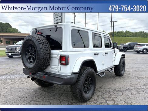 Used 2022 Jeep Wrangler Unlimited Sahara w/ Cold Weather Group AWD/4WD image 6