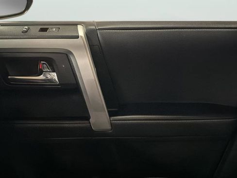 Used 2022 Toyota 4Runner SR5 RWD image 13