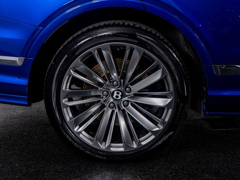 Used 2022 Bentley Bentayga Speed image 9