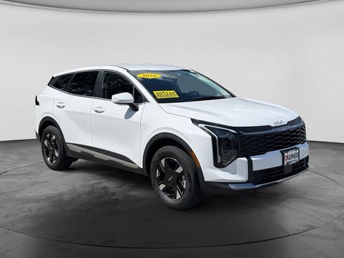 Used 2026 Kia Sportage LX AWD/4WD image 1