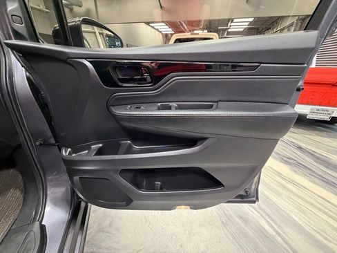 Used 2022 Honda Odyssey Touring image 46