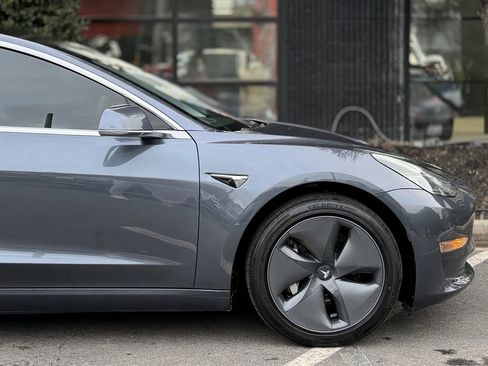 Used 2020 Tesla Model 3 Long Range image 23