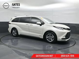 Used 2021 Toyota Sienna Limited w/ Protection Package (TMS) FWD video 1