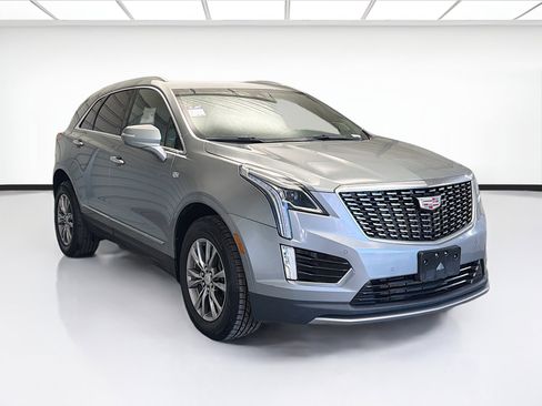 Used 2023 Cadillac XT5 Premium Luxury image 3