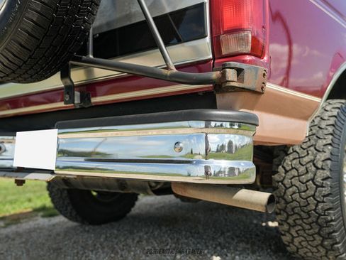 Used 1994 Ford Bronco Eddie Bauer AWD/4WD image 95