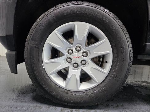 Used 2018 GMC Canyon SLE AWD/4WD image 5