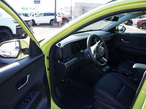Used 2024 Hyundai Kona Limited image 14