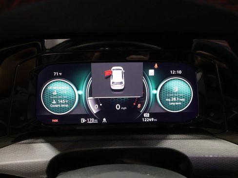 Used 2024 Volkswagen GTI SE image 39