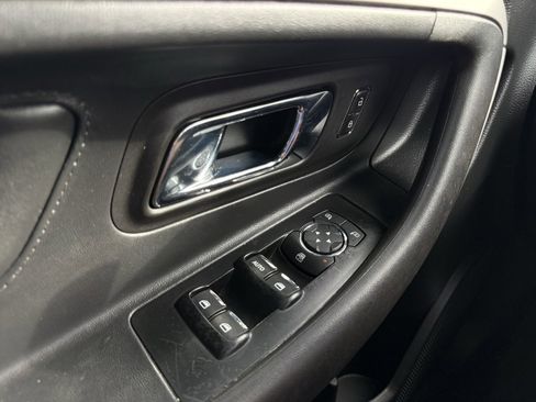 Used 2015 Ford Taurus SEL w/ Equipment Group 201A image 12