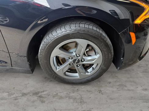 Used 2022 Kia K5 LXS FWD image 46