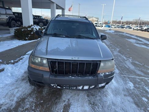 Used 2001 Jeep Grand Cherokee Laredo image 2