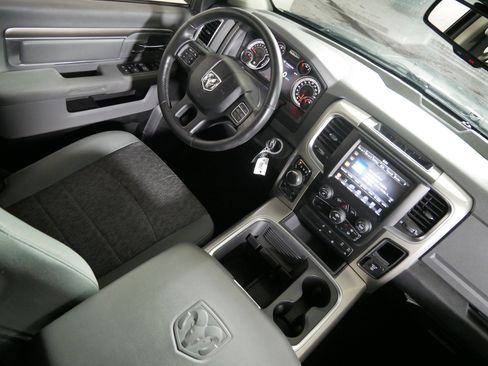 Used 2016 RAM 1500 Big Horn image 9