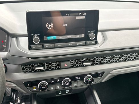 New 2025 Honda Accord SE image 10