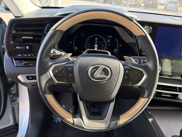 Certified 2024 Lexus RX 350 AWD w/ Convenience Package image 19
