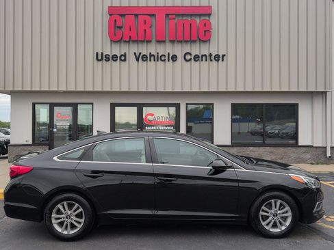 Used 2017 Hyundai Sonata SE FWD image 1